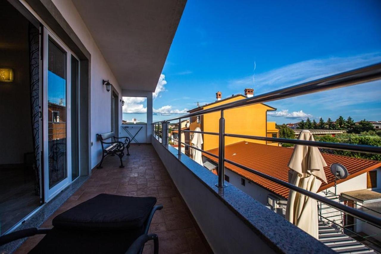 Guest House Casa Mia - Rooms & Apartments Ровин Стая снимка
