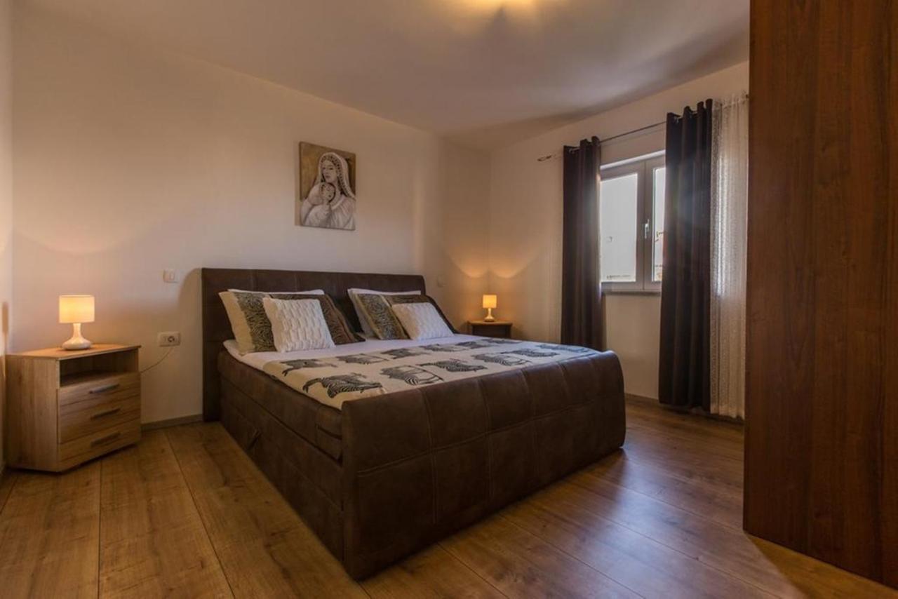 Guest House Casa Mia - Rooms & Apartments Ровин Стая снимка